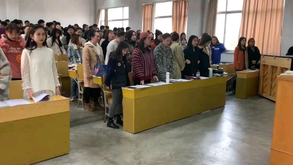 大学合唱好听到爆炸真怀念18年的夏天